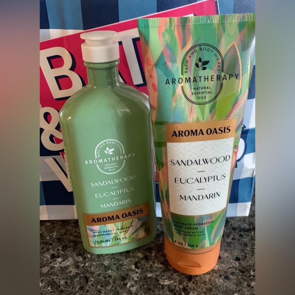 Bath & Body Works Aroma Oasis Sandalwood Eucalyptus Mandarin Body Care Set $FIRM